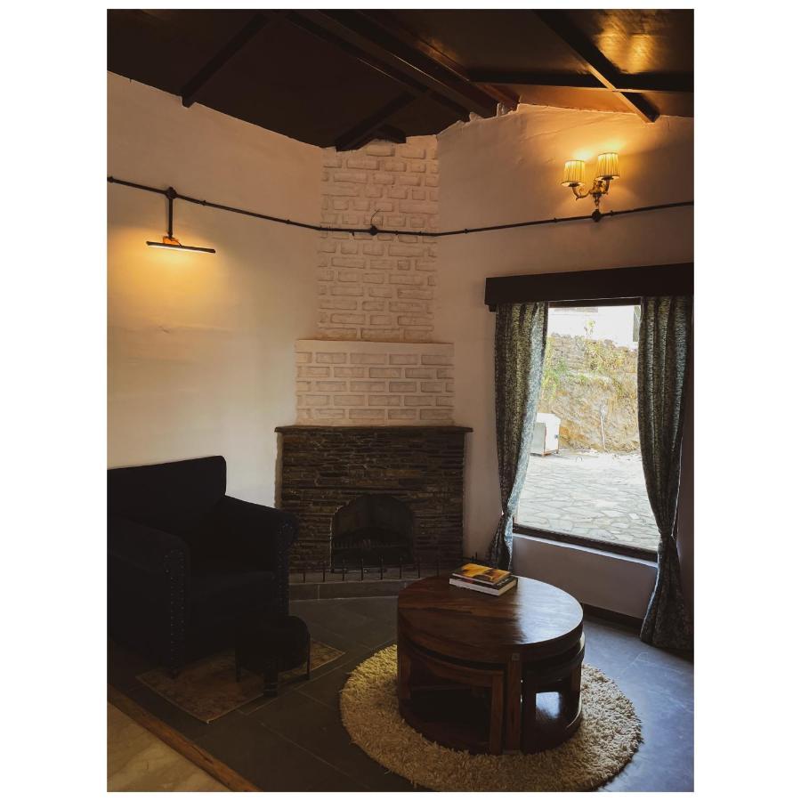 Mulberry House Hotel Almora Bagian luar foto